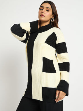 Black & White Colorblock Knitted Sweater