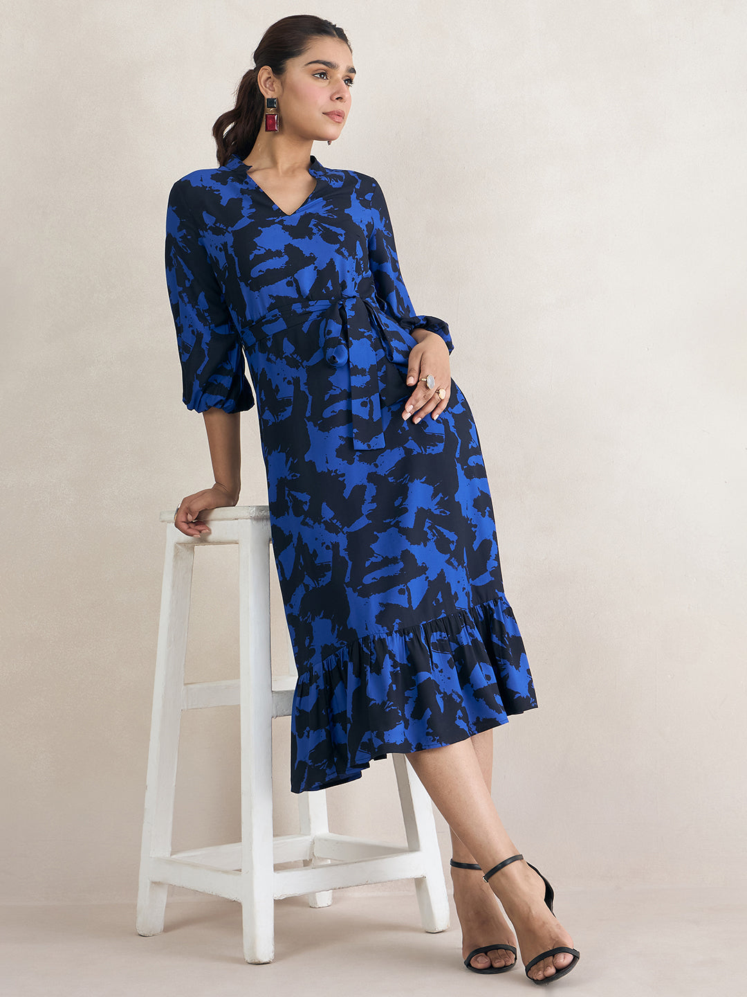 Blue Abstract Printed Tiered Midi Dress